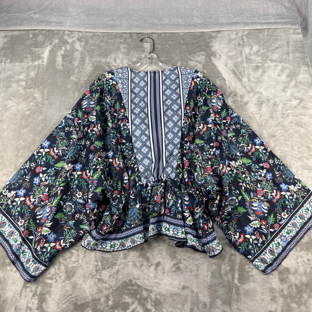Her Bottari Blouse Womens Small Navy Floral Kimono Sleeve Peplum EUC - Picture 8 of 9